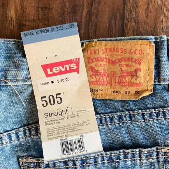 LEVIs 505 Size 16 28x28 NWT - Picture 6 of 6